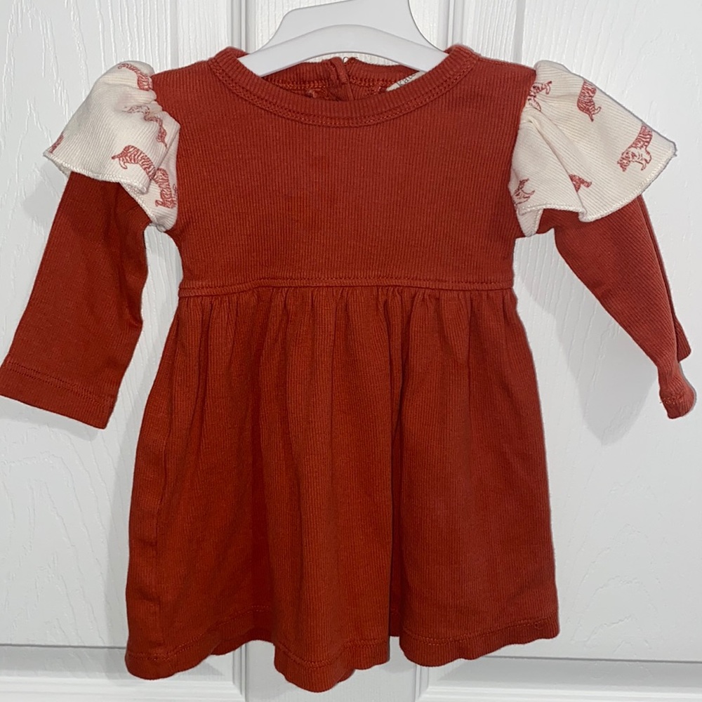 Kate Quinn dress